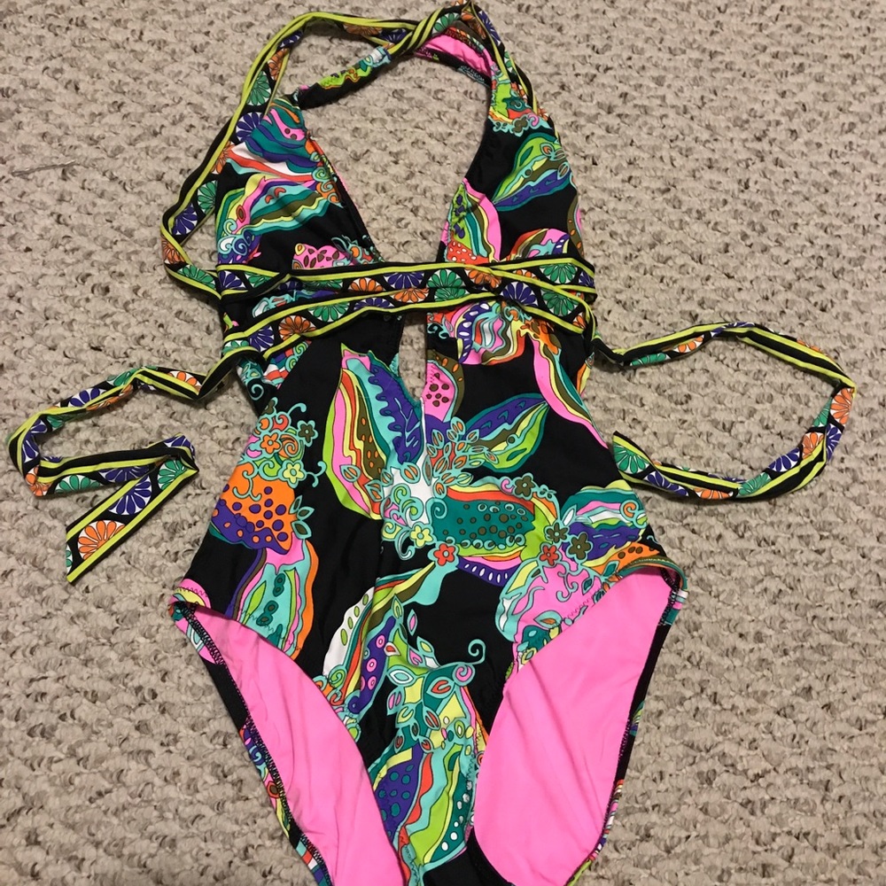 Trina Turk Cross-Back swimsuit, size 6